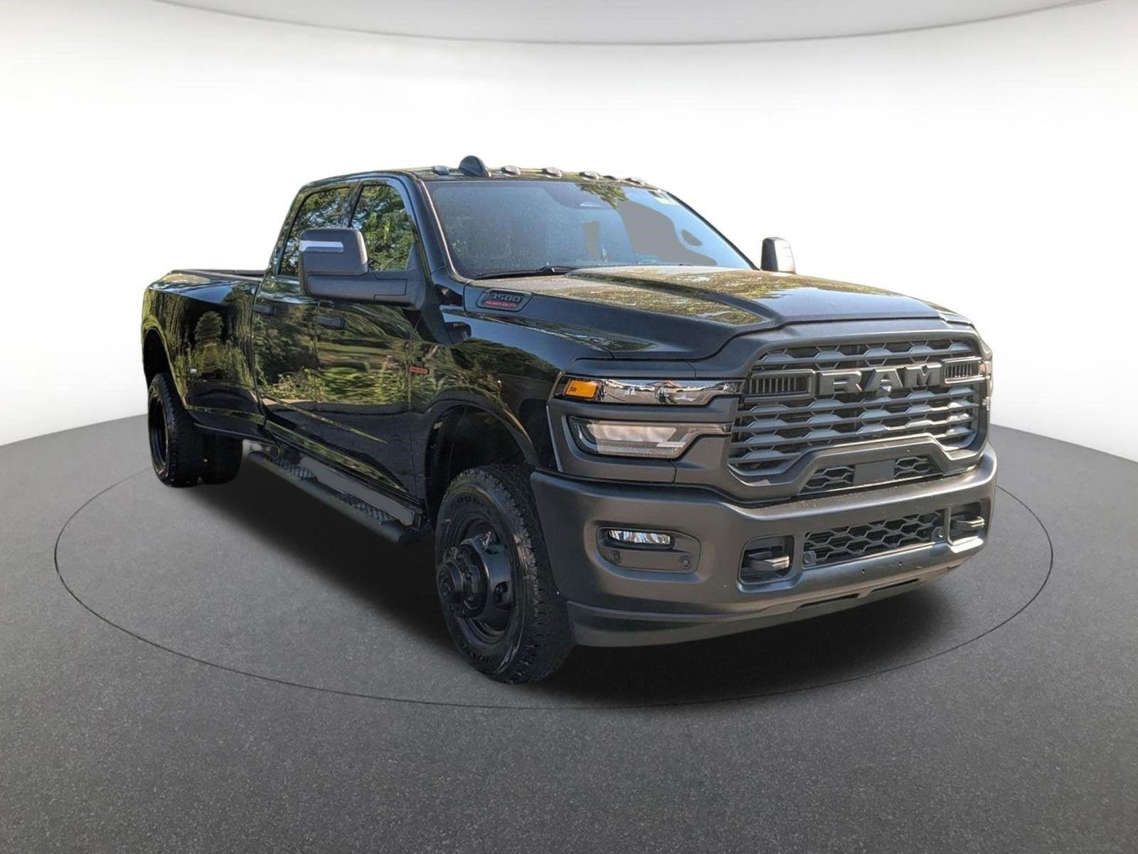 New 2026 Diamond Black Crystal Pearlcoat Ram Tradesman image 7