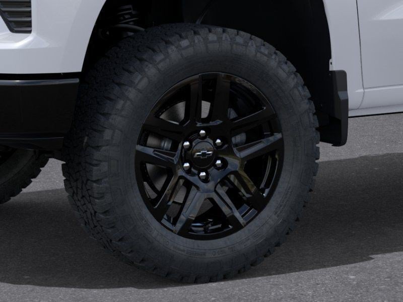 New 2026 Summit White Chevrolet LT Trail Boss image 9