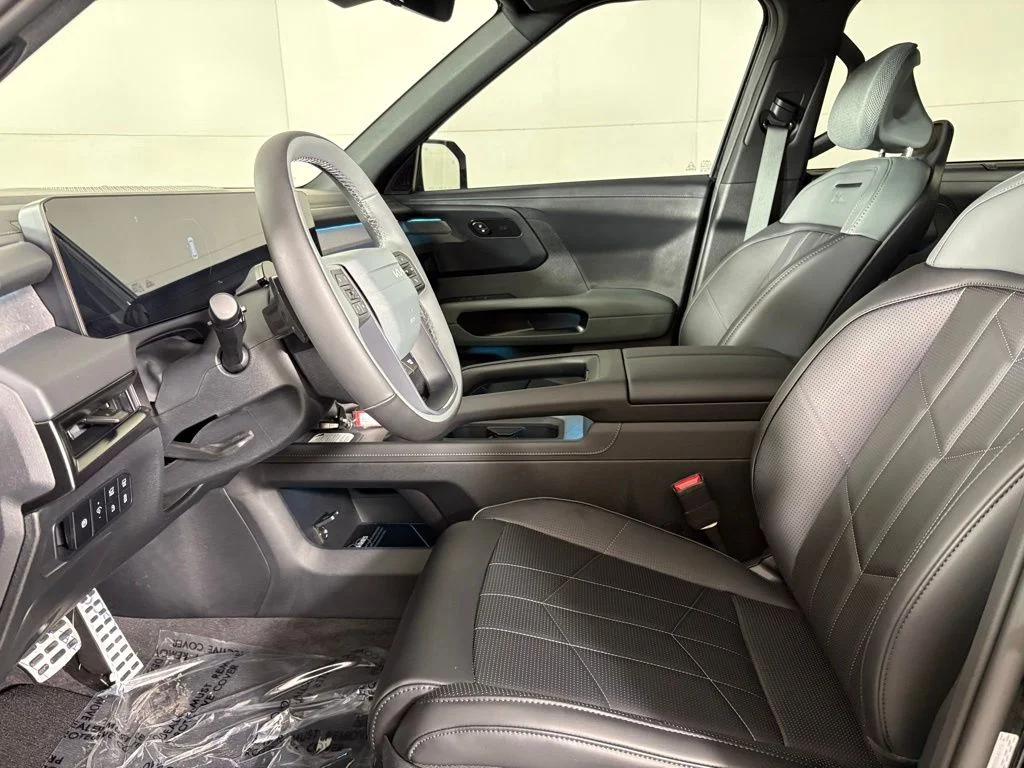 New 2027 Ebony Black Kia X-LINE SX image 21