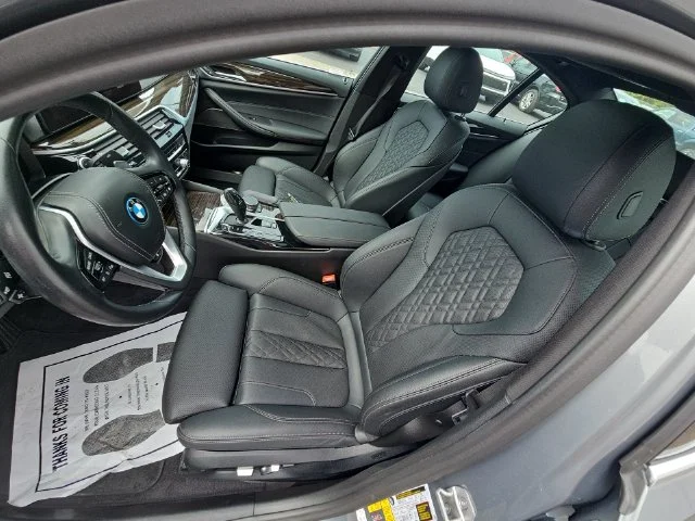 Used 2023 Gray BMW 530e iPerformance image 22