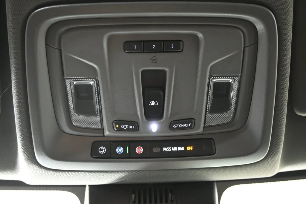 New 2026 Black Chevrolet LT image 31