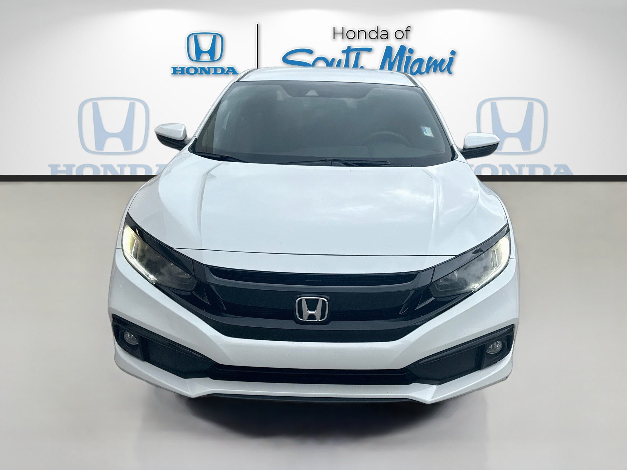 Used 2020 Platinum White Pearl Honda Sport image 2