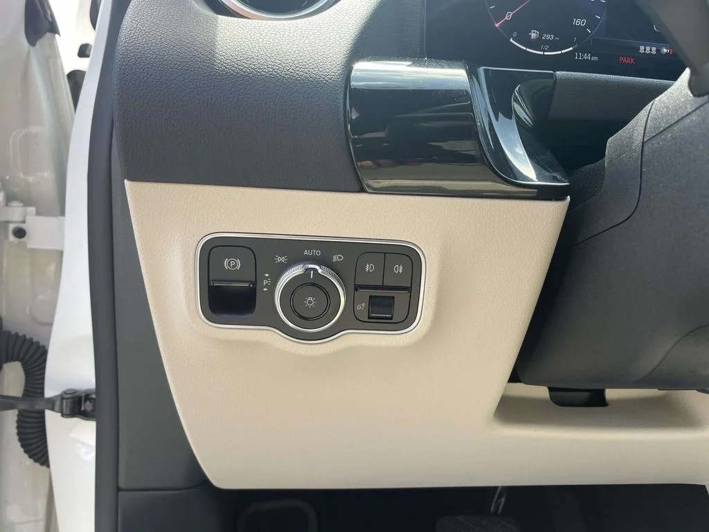 2025 Mercedes-Benz GLA GLA250 - Photo 12