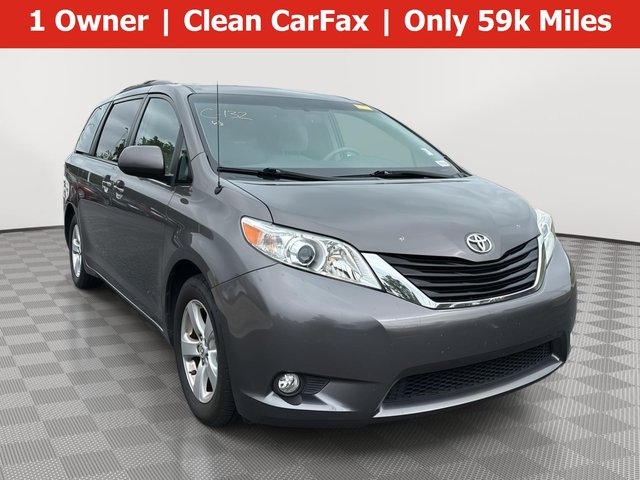 2014 Toyota Sienna LE
