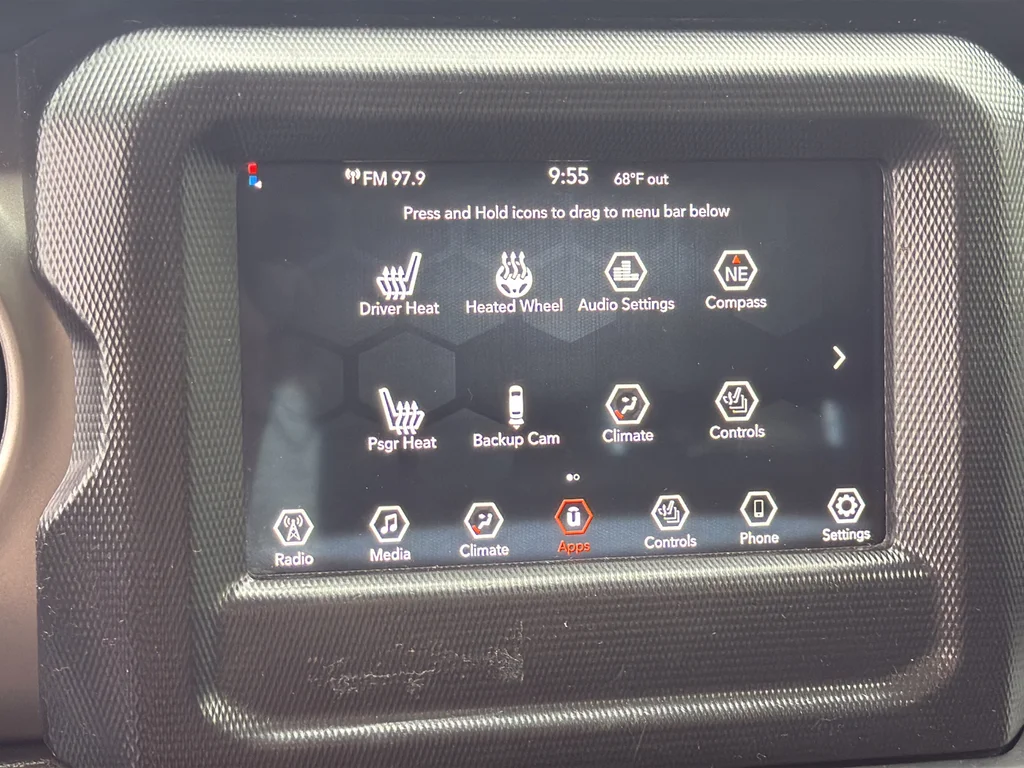 Used 2023 Red Jeep Sport S image 14