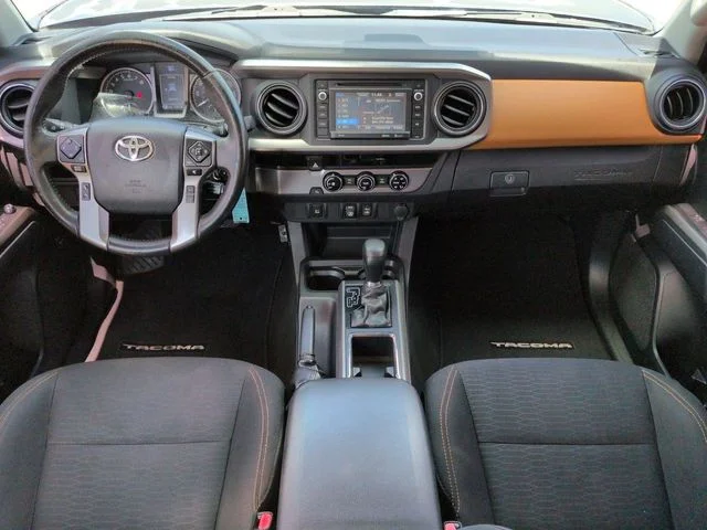 Used 2018 Gray Toyota SR5 image 14