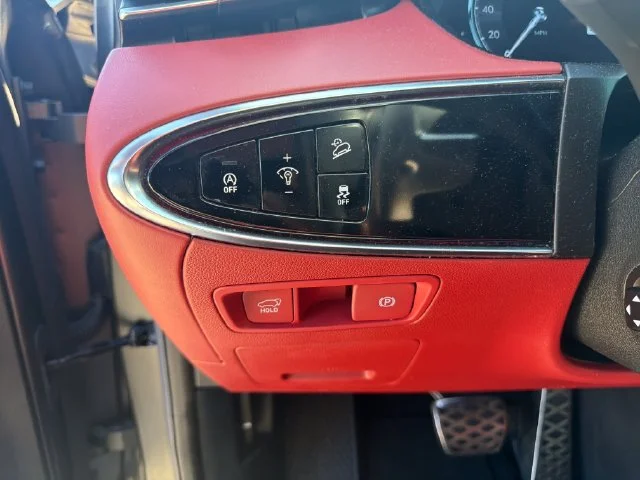 Used 2024 Gray Genesis 2.5T image 18