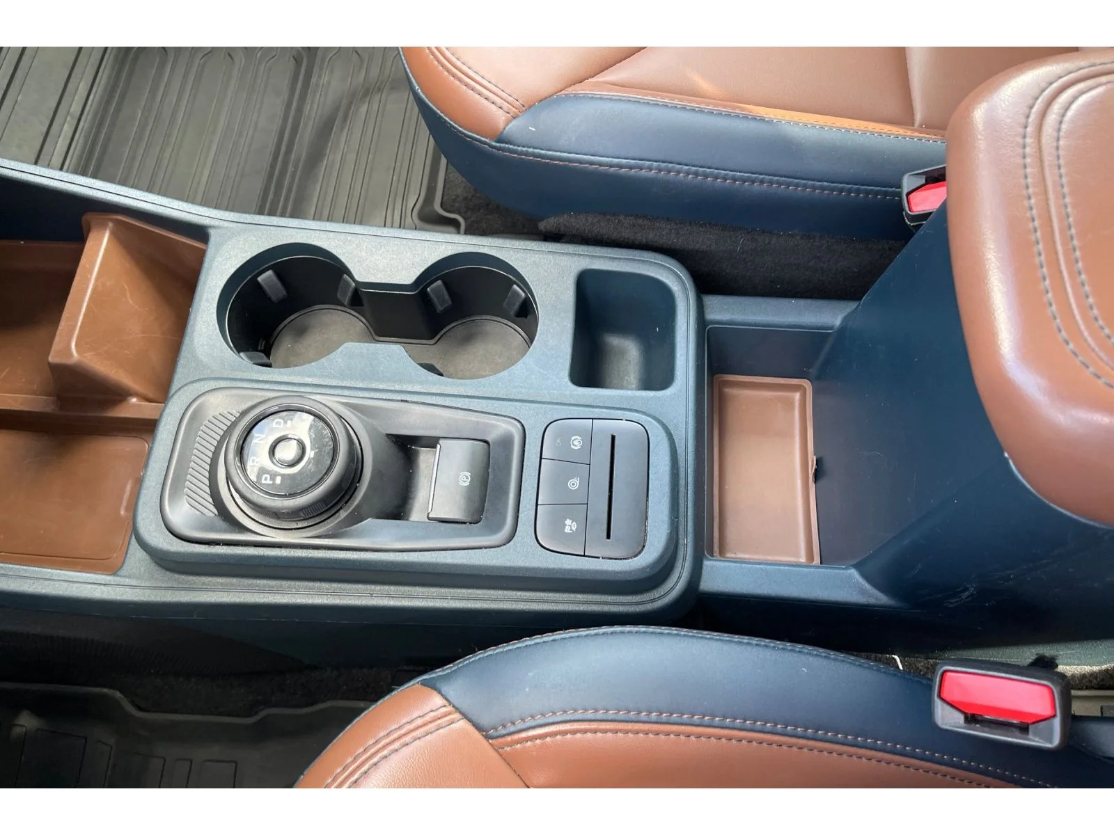 Used 2023 Oxford White Ford LARIAT image 30