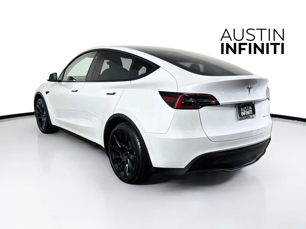 Used 2023 White Tesla Long Range image 5