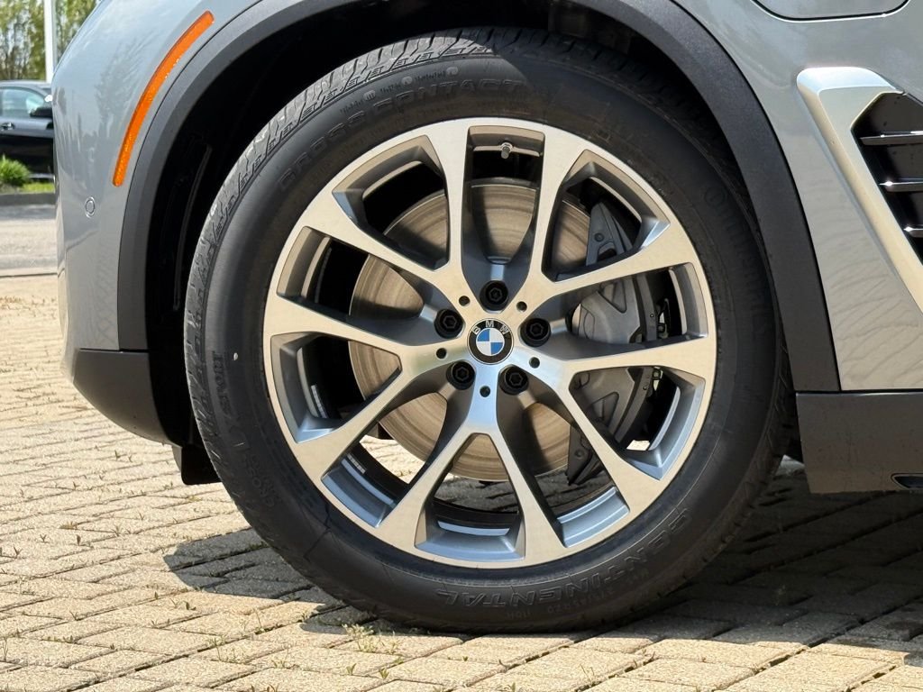 2026 BMW X5 50e - Photo 10