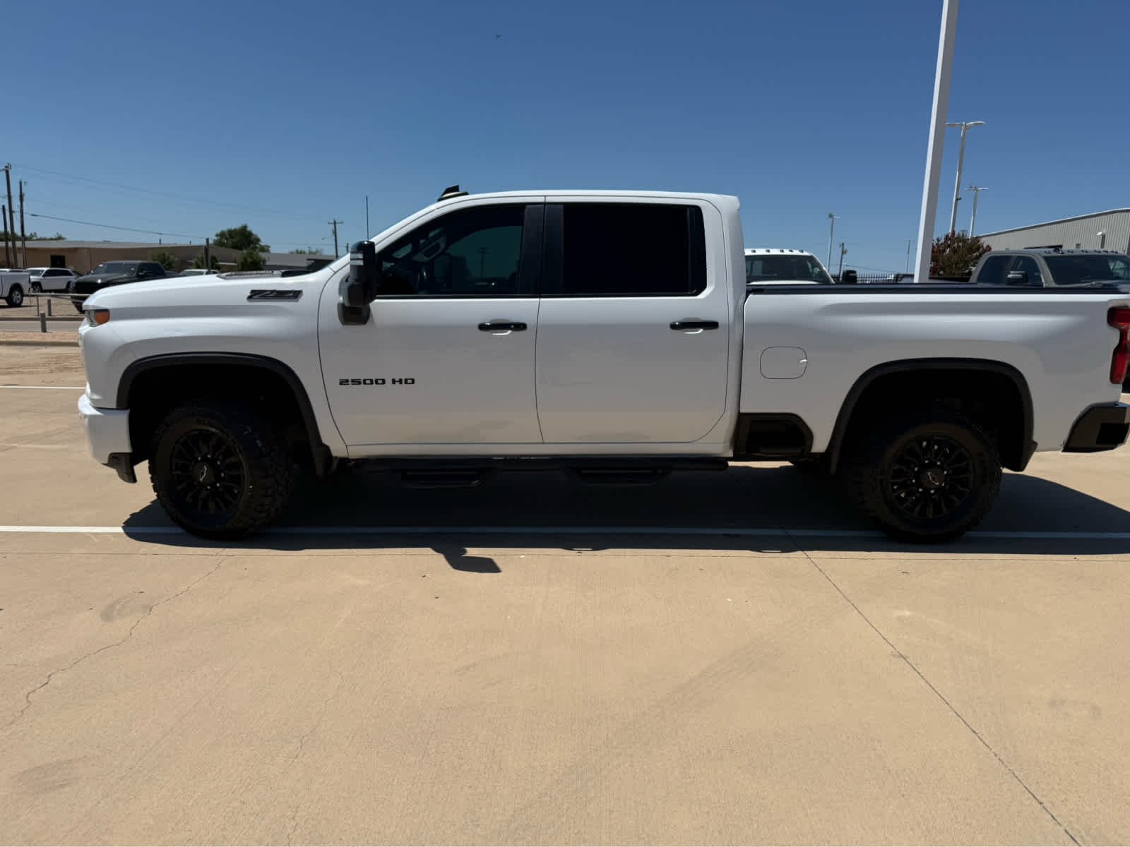 Used 2021 Summit White Chevrolet LT image 10