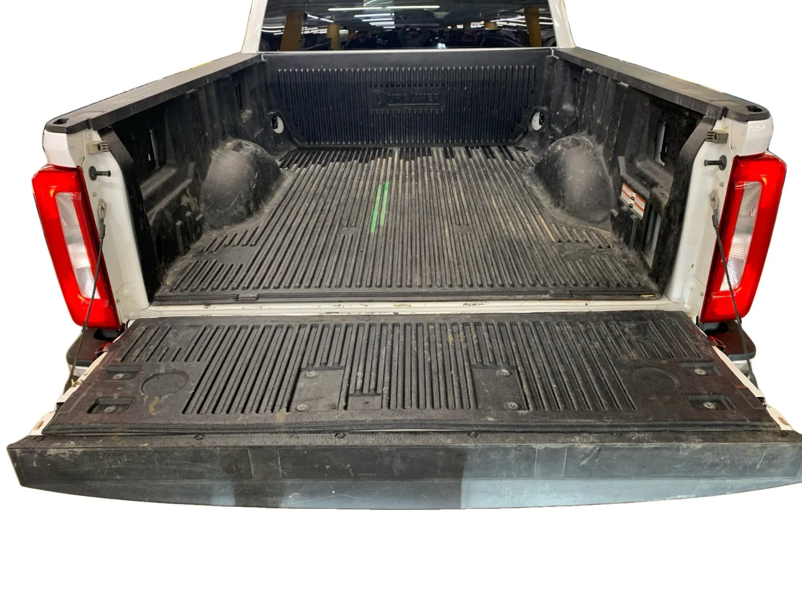 Used 2024 Oxford White Ford XLT image 19