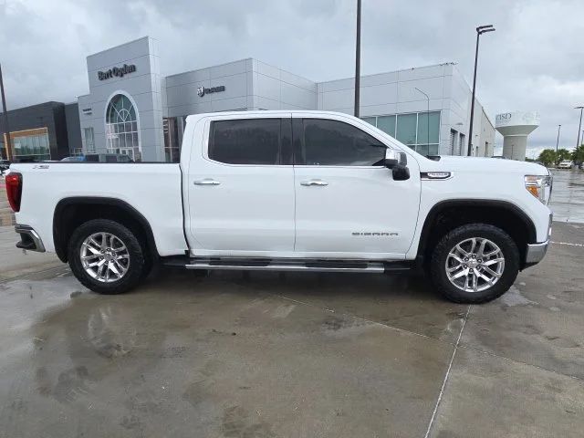 Used 2021 White GMC SLT image 4