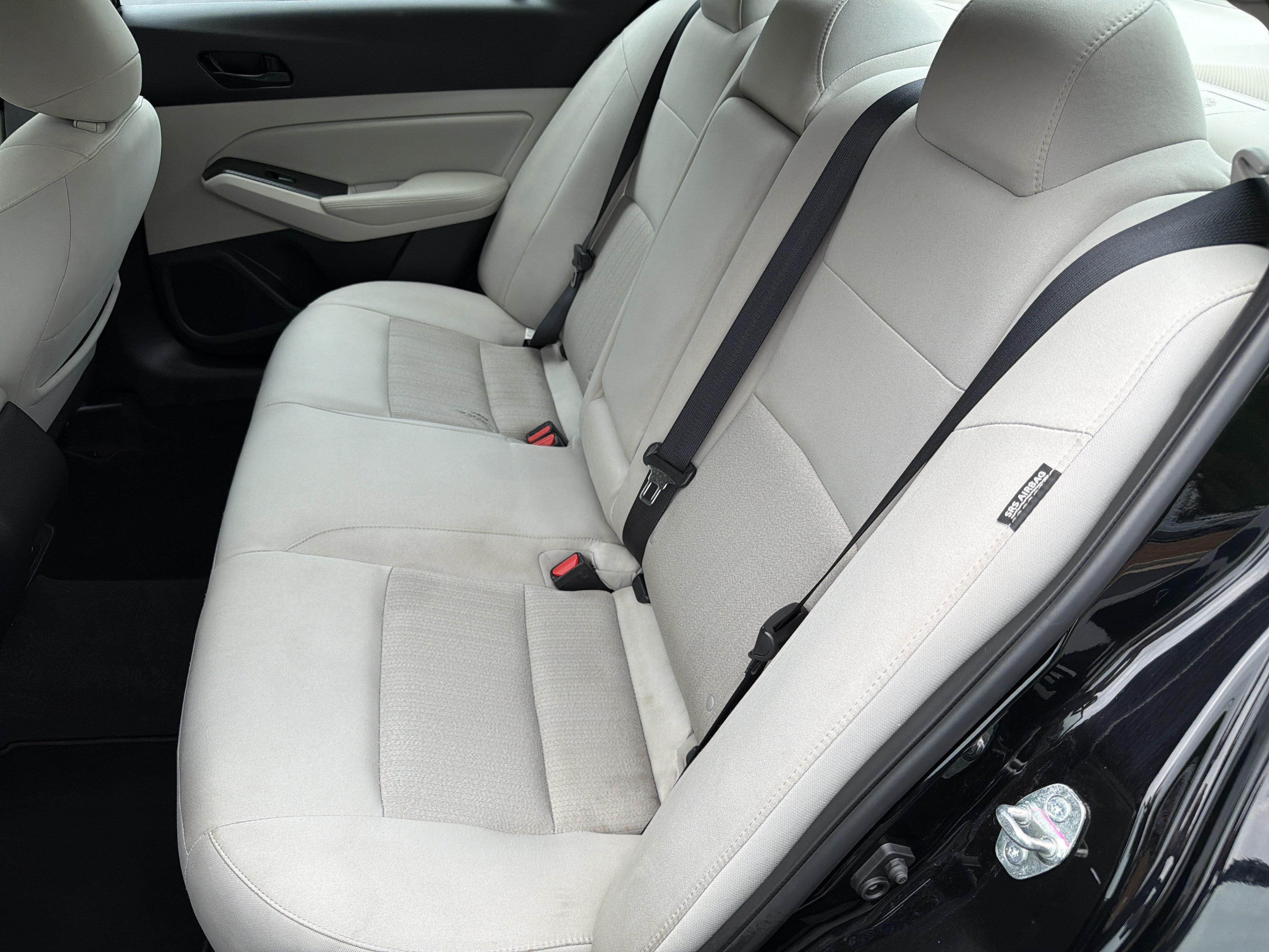 Used 2025 Super Black Nissan SV image 16