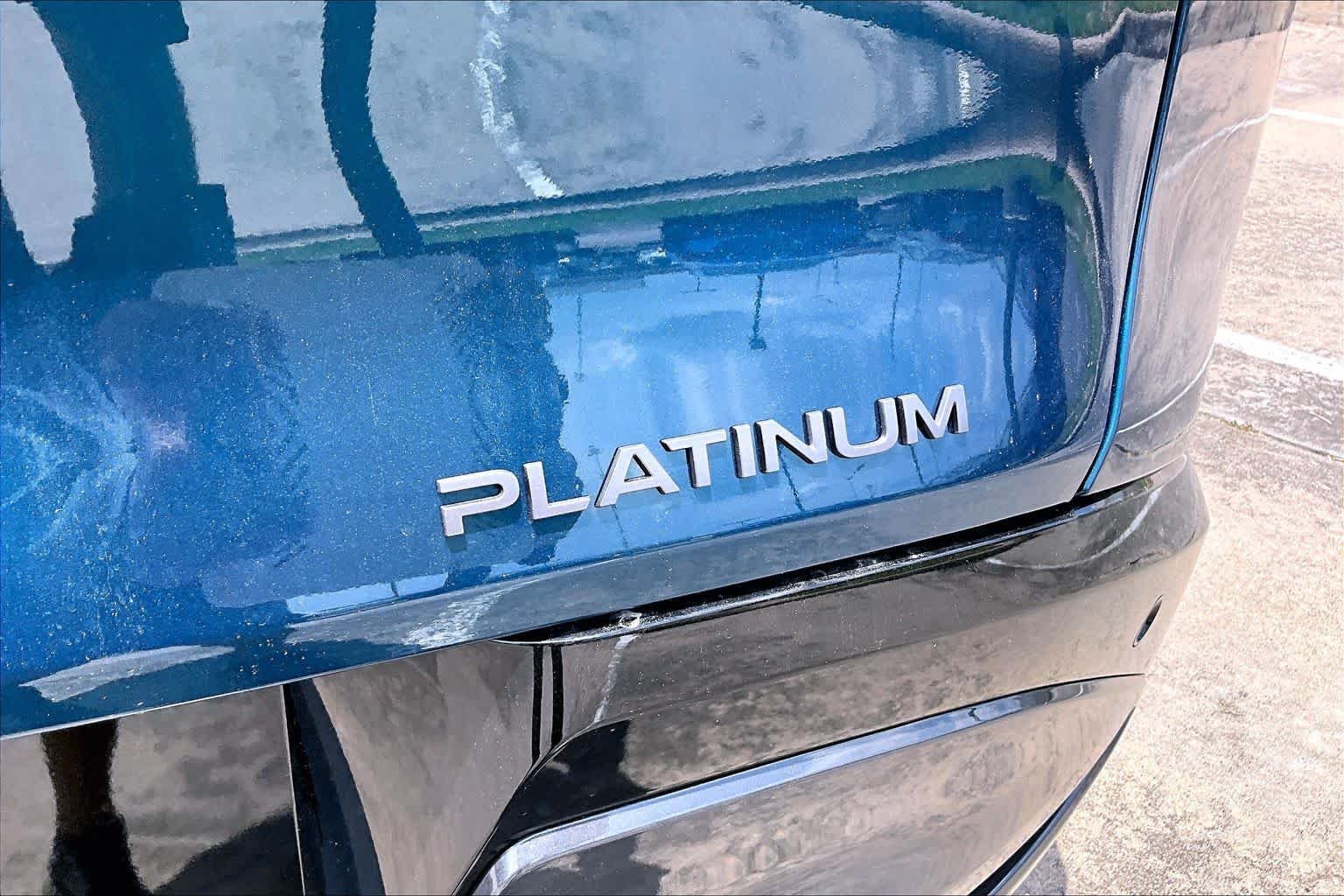 New 2026 Aurora Blue Pearl Metallic Nissan Platinum image 8
