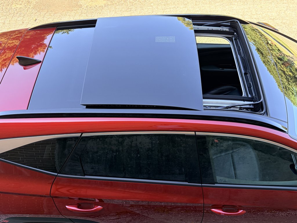 Used 2025 Ultimate Red Hyundai Limited image 9