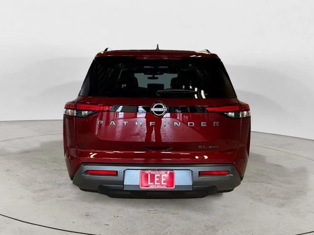 New 2026 Scarlet Ember Tintcoat Nissan SL image 4
