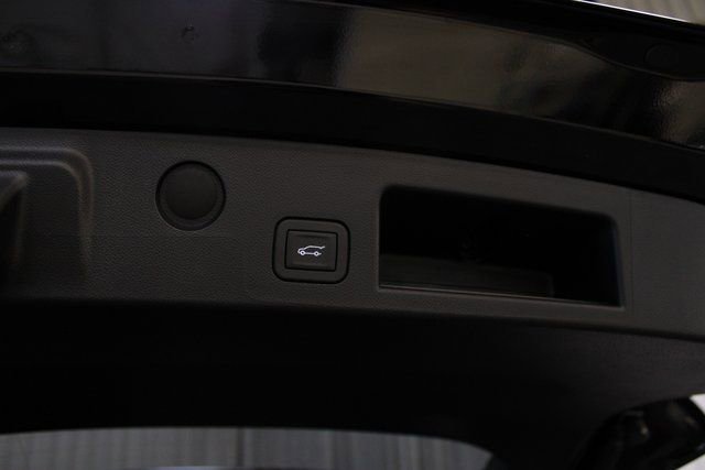 2026 GMC Terrain AT4 - Photo 8