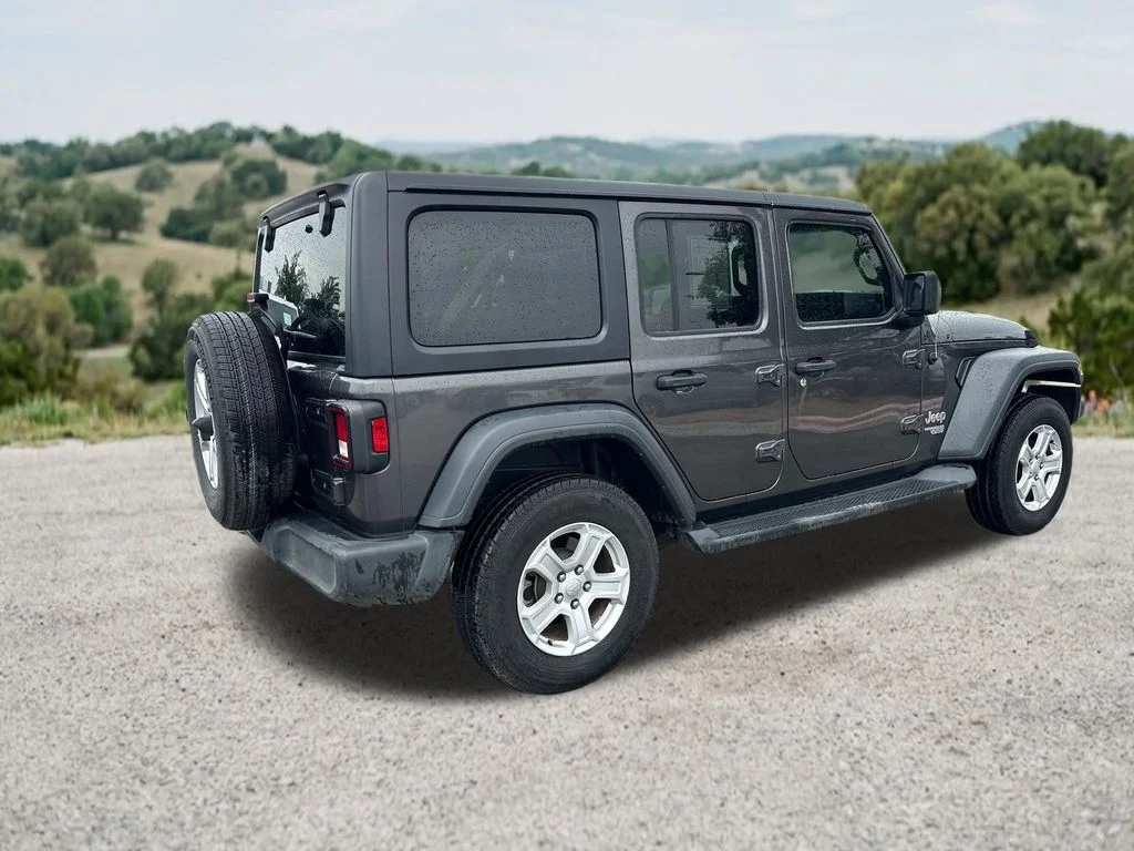 Used 2020 Gray Jeep Unlimited Sport S image 10