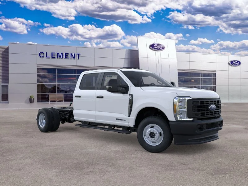 New 2026 Oxford White Ford F-350® XL image 7
