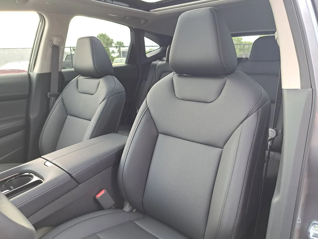 New 2026 Gray Nissan SL image 20