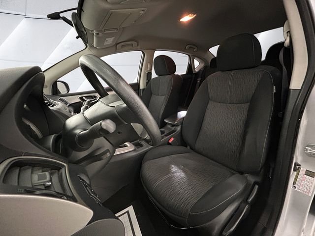 Used 2014 Silver Nissan SV image 8