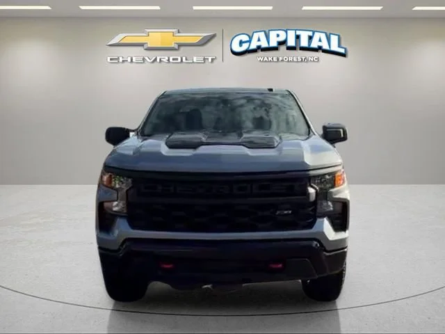 Used 2024 Sterling Gray Metallic Chevrolet Custom Trail Boss image 9