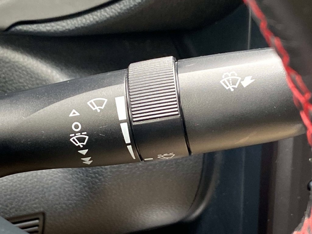 Used 2022 White Subaru Premium image 19