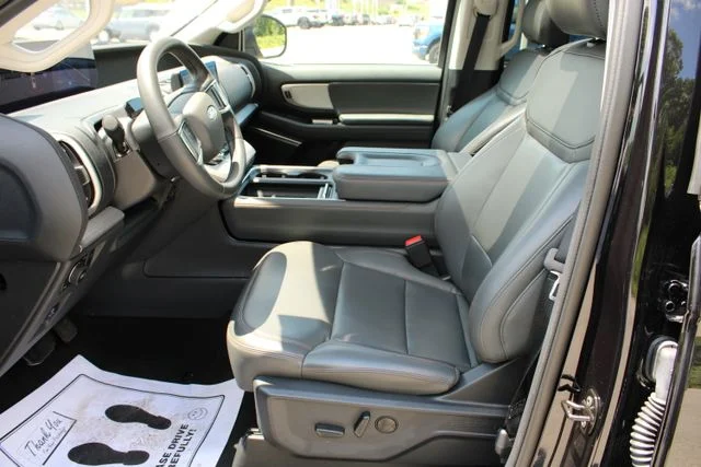 Used 2025 Black Ford Active image 7
