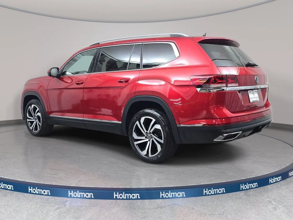 Used 2021 Aurora Red Metallic Volkswagen SEL Premium image 8