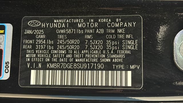 Used 2025 Abyss Black Pearl Hyundai Calligraphy Night Edition image 29