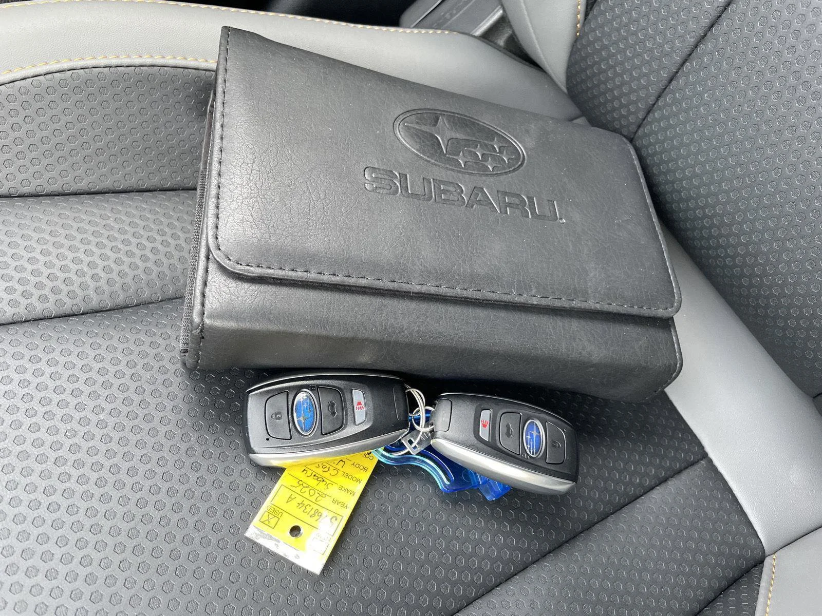 Certified Used 2025 Crystal White Pearl Subaru Wilderness image 4