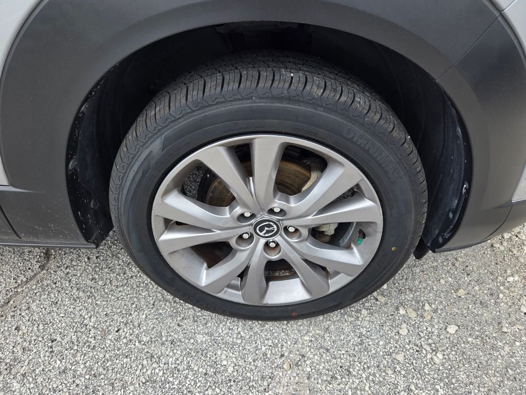 Used 2021 Silver Mazda Select image 17