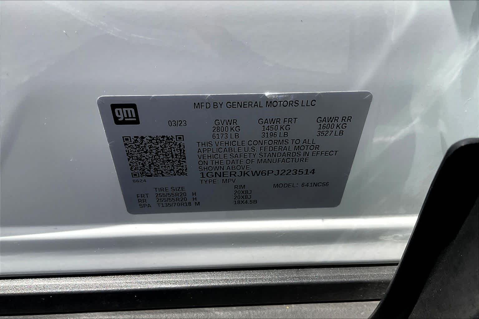 Used 2023 Summit White Chevrolet RS image 31