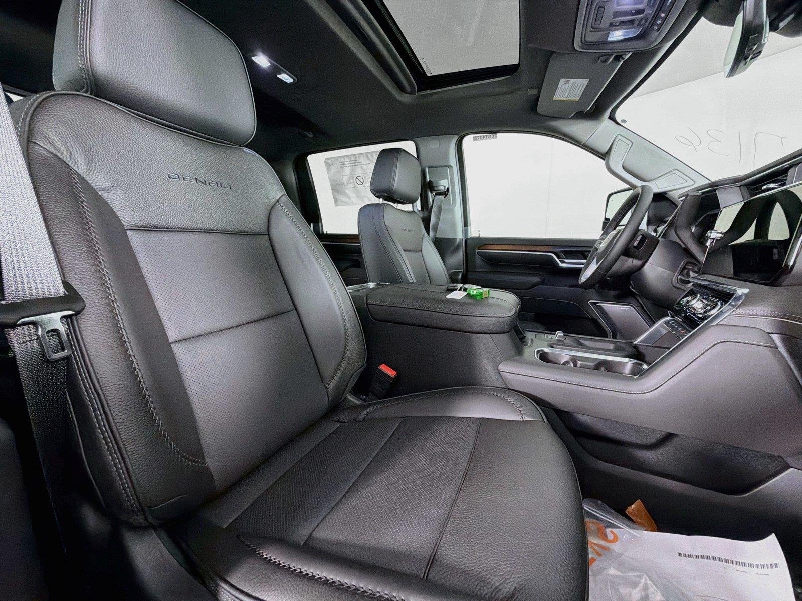 New 2026 Glacier White Tricoat GMC Denali image 31