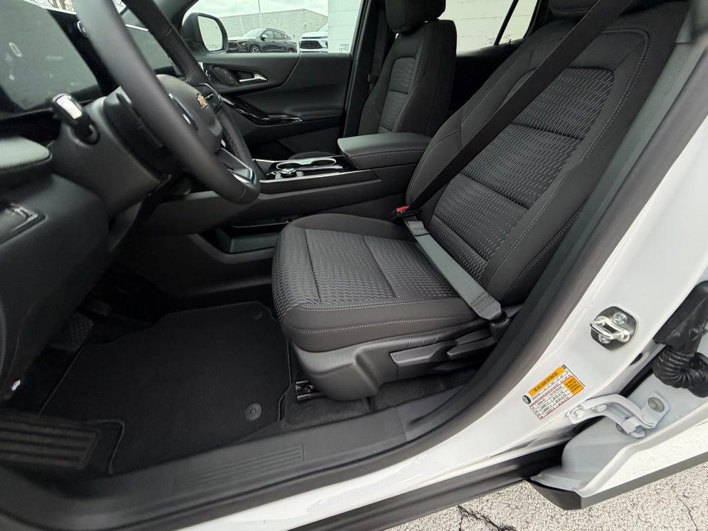 2026 Chevrolet Equinox LT - Photo 16