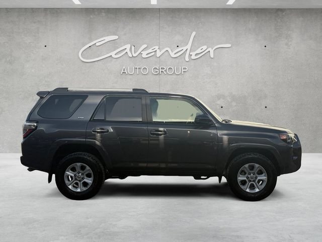 Used 2022 Gray Toyota SR5 image 17