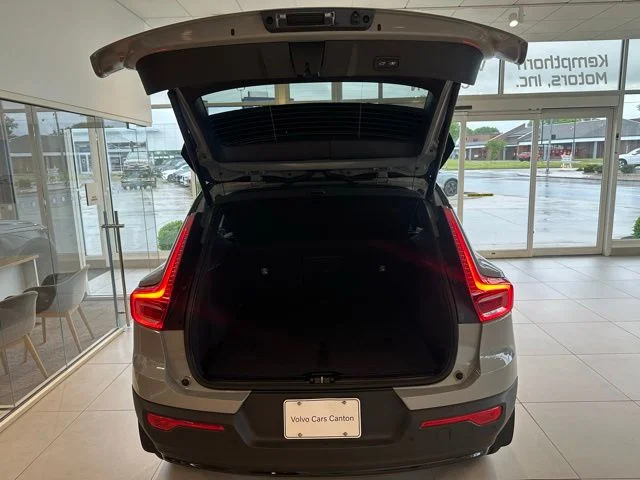 New 2026 Vapour Grey Volvo Ultra image 17