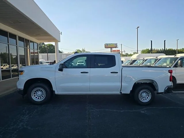 New 2026 Summit White Chevrolet WT image 10