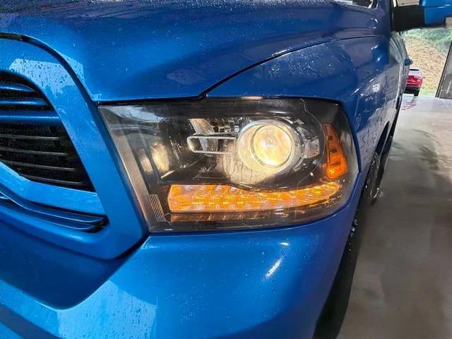 Used 2018 Blue Ram Sport image 11