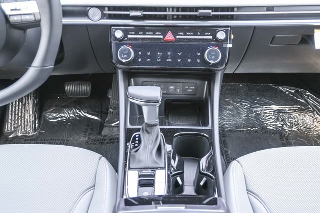 New 2025 White Hyundai Limited image 14