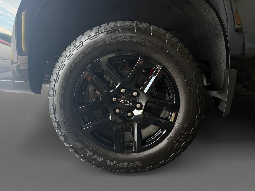 New 2026 Black Chevrolet RST image 10