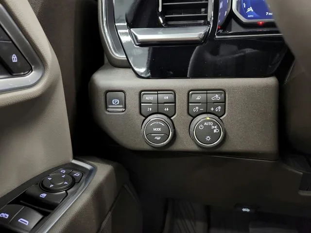 New 2026 Sterling Gray Metallic Chevrolet LT image 28