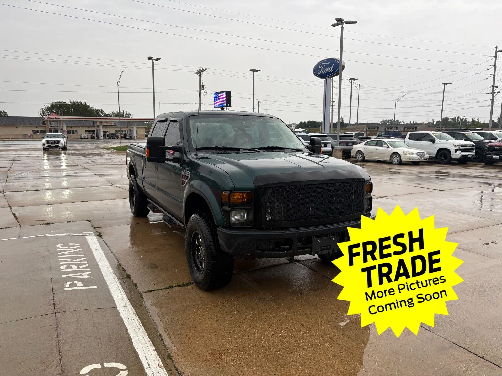 Used 2010  Ford XL image 6