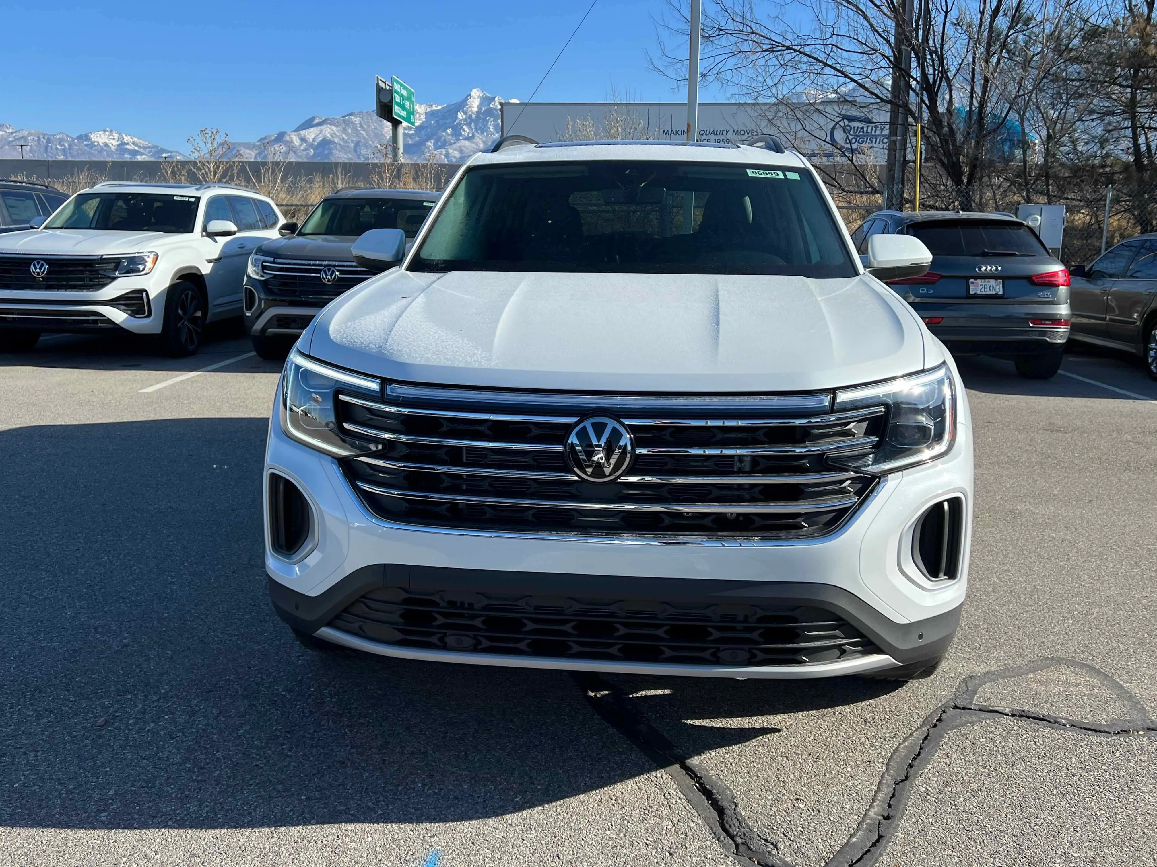 New 2026 Opal White Volkswagen 2.0T SE w/Technology image 5