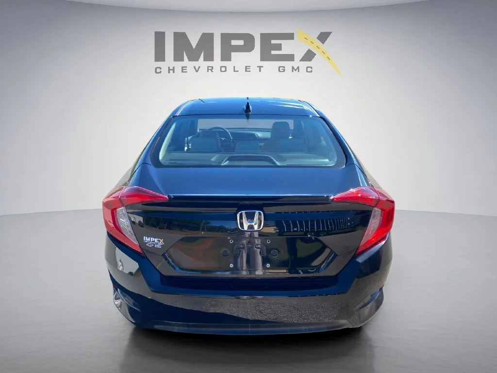 Used 2016 Black Honda EX-T image 4
