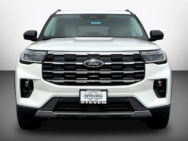 New 2026 Star White Metallic Tri-Coat Ford Active image 56