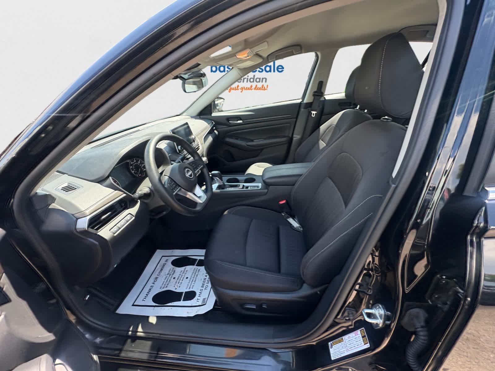 Used 2025 Super Black Nissan SV image 12