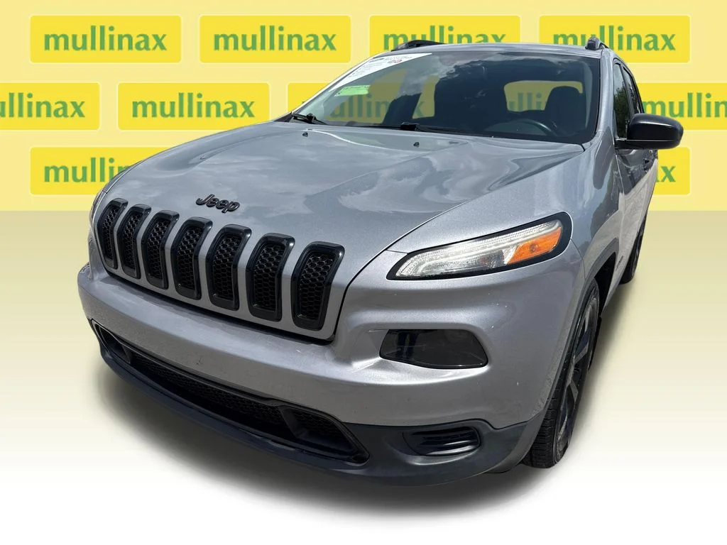 Certified Used 2017 Silver Jeep Sport image 10