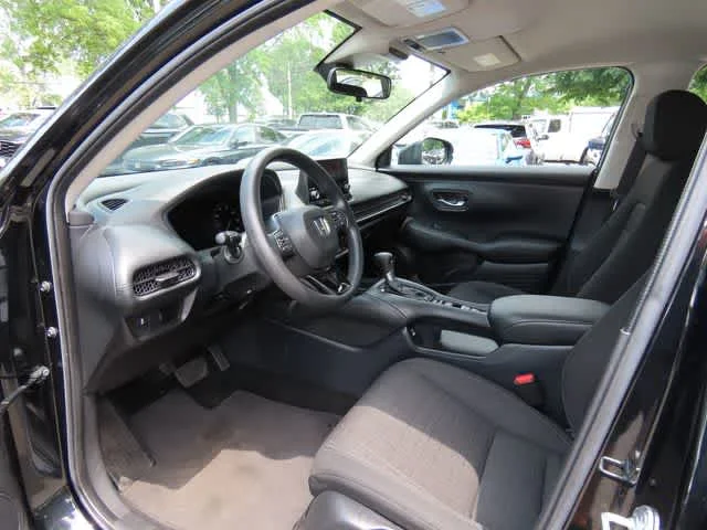 Certified Used 2023 Crystal Black Pearl Honda LX image 2